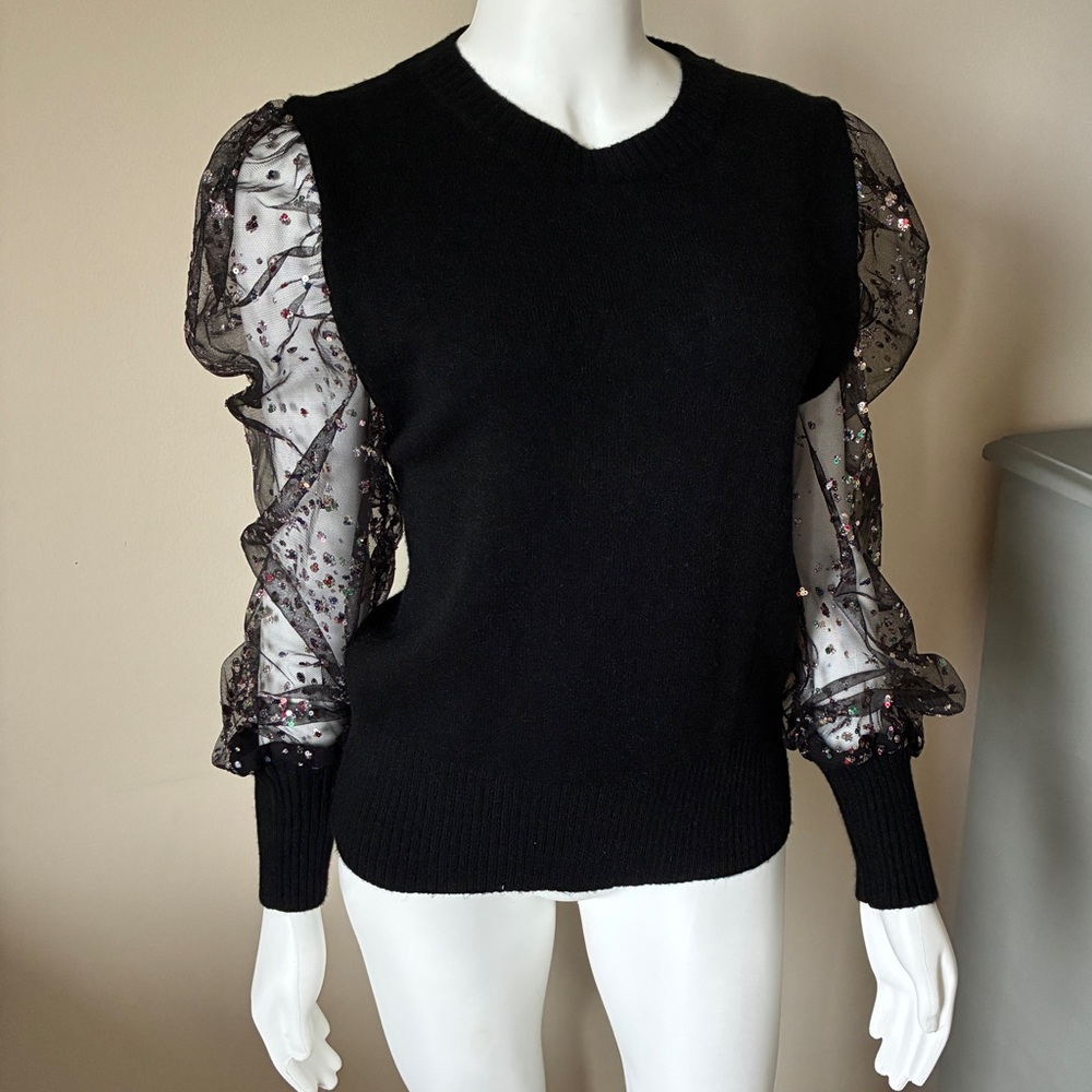 Elegant Black Sweater with Puff Sheer Sleeves SZ Small